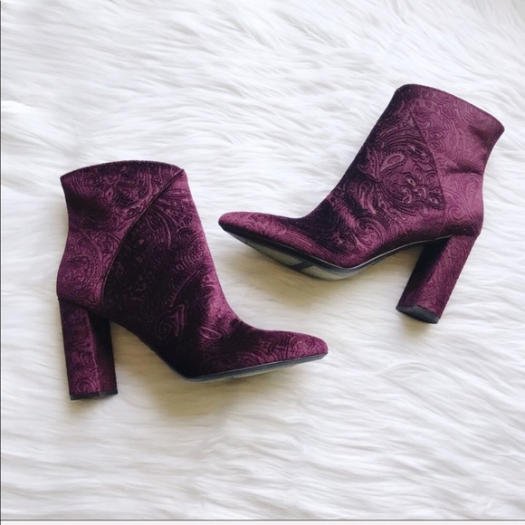 nine west argyle bootie